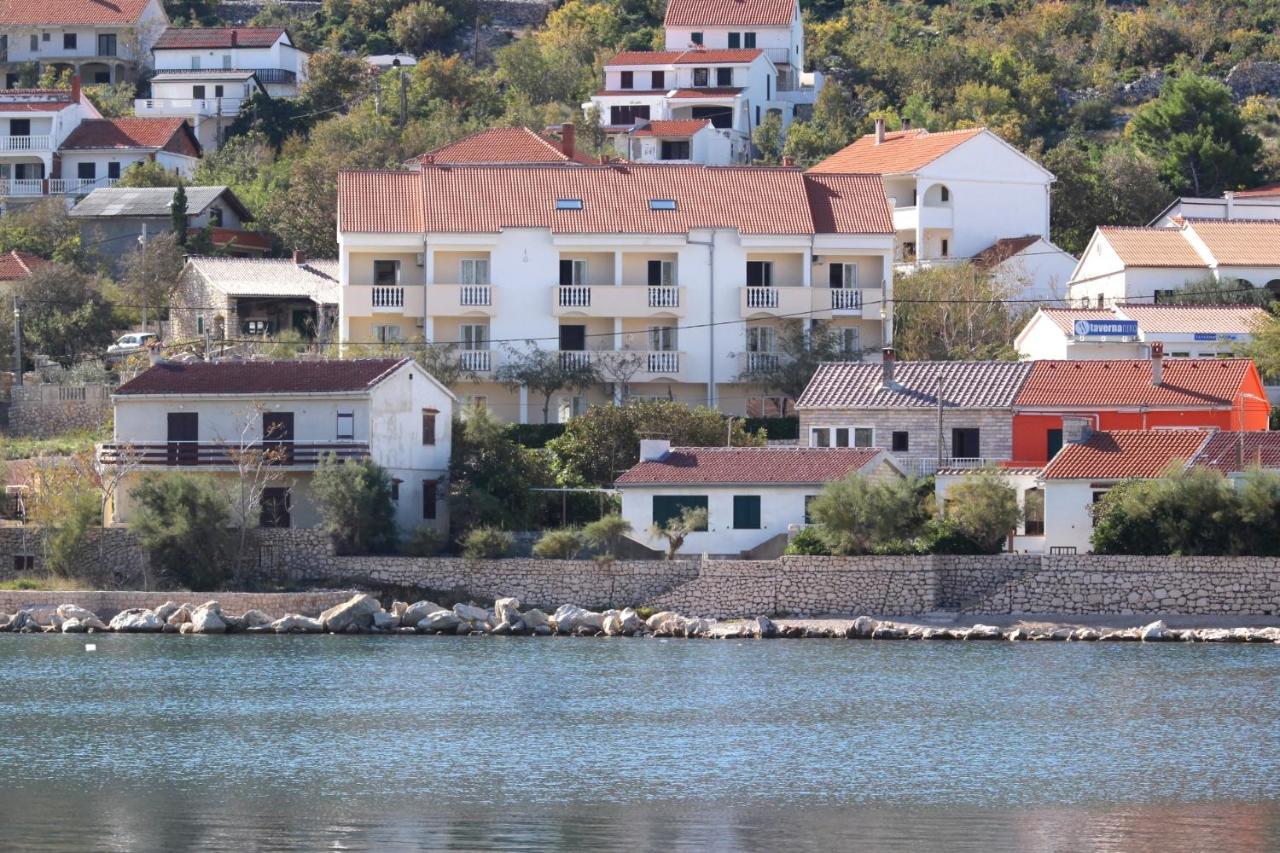 Apartments And Rooms By The Sea Vinjerac, Zadar - 3248 Eksteriør bilde